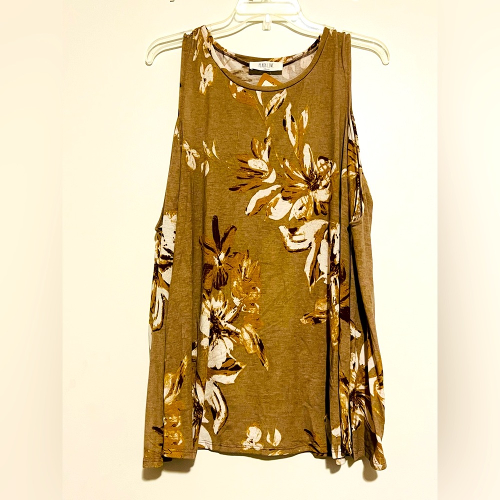 Women’s open shoulder top